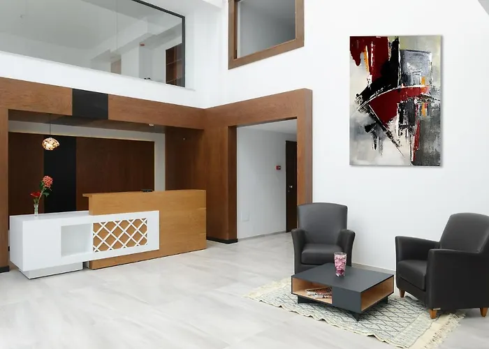 Hotel Lescure Business And Spa