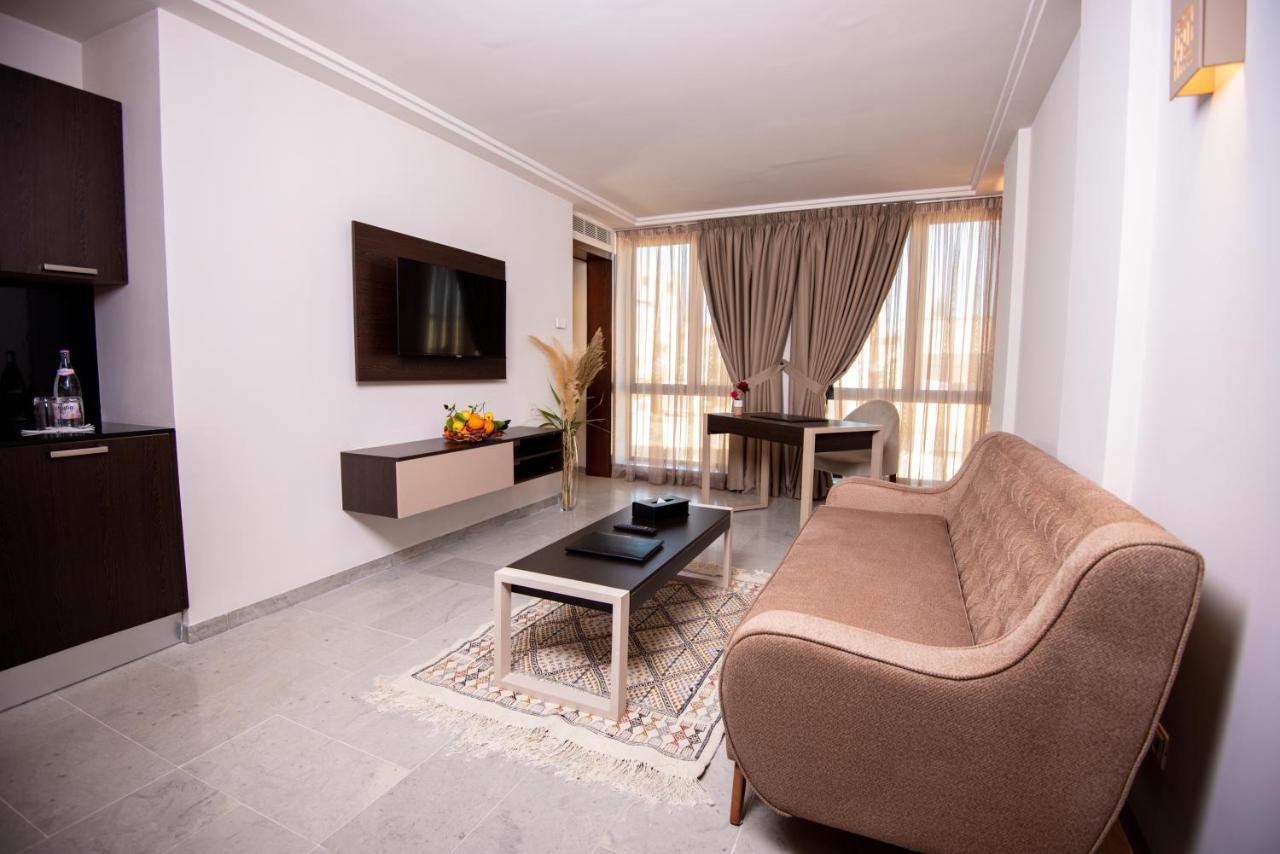 Lescure Business And Hotel Megrine